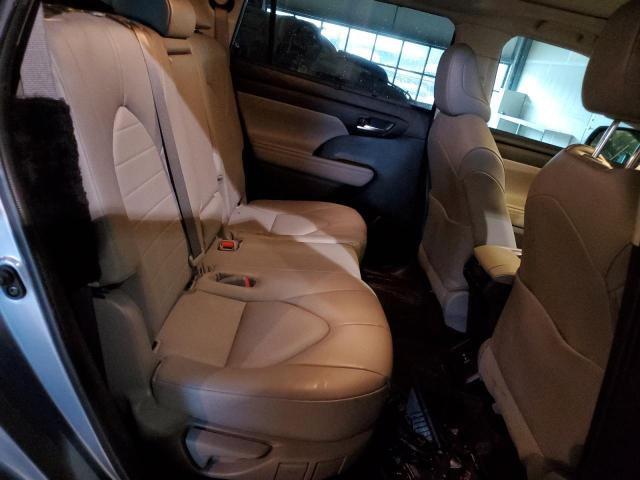 Photo 10 from auction – 2022 TOYOTA HIGHLANDER with VIN 5TDGBRCH5NS096730