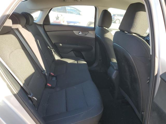 Photo 10 from auction – 2019 KIA FORTE FE with VIN 3KPF24AD6KE037142