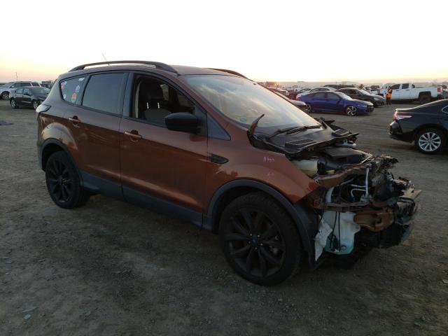 Photo 4 from auction – 2017 FORD ESCAPE SE with VIN 1FMCU0G95HUB81389