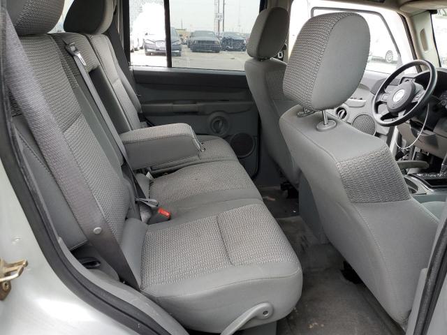 Photo 11 from auction – 2006 JEEP COMMANDER with VIN 1J8HH48K46C355715
