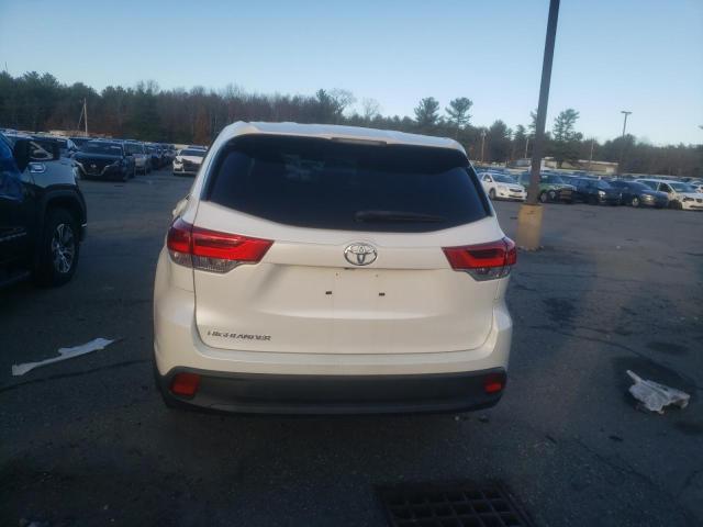 Photo 6 from auction – 2019 TOYOTA HIGHLANDER with VIN 5TDZARFH5KS059650