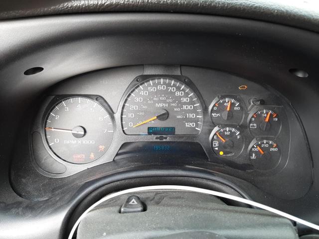 Photo 9 from auction – 2005 CHEVROLET TRAILBLAZE with VIN 1GNDT13S952303888