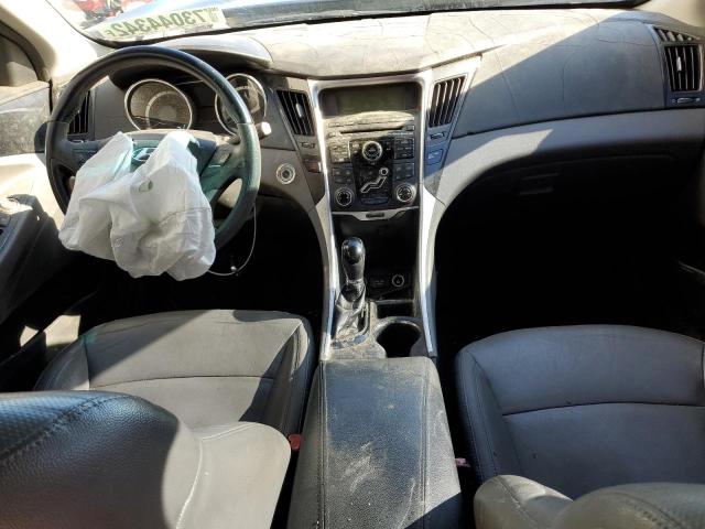 Photo 8 from auction – 2011 HYUNDAI SONATA SE with VIN 5NPEC4AC7BH002962
