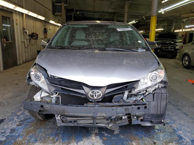 Photo 5 from auction – 2018 TOYOTA SIENNA L with VIN 5TDZZ3DC7JS941222