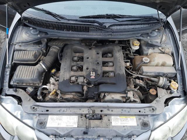 Photo 11 from auction – 2005 CHRYSLER 300 with VIN 2C3HE66G44H681331