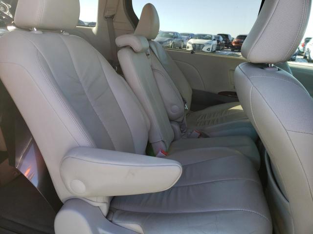 Photo 11 from auction – 2012 TOYOTA SIENNA XLE with VIN 5TDYK3DCXCS228799