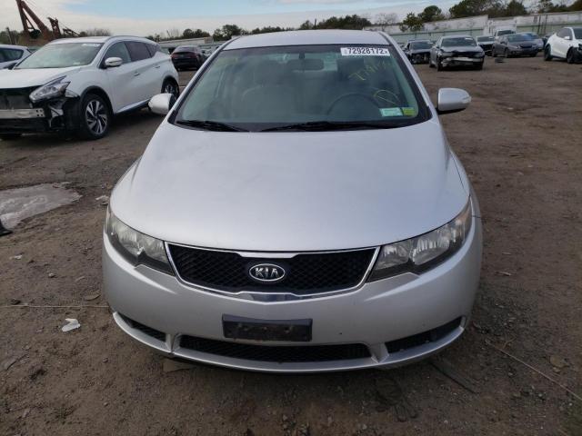 Photo 5 from auction – 2010 KIA FORTE EX with VIN KNAFU4A20A5274158