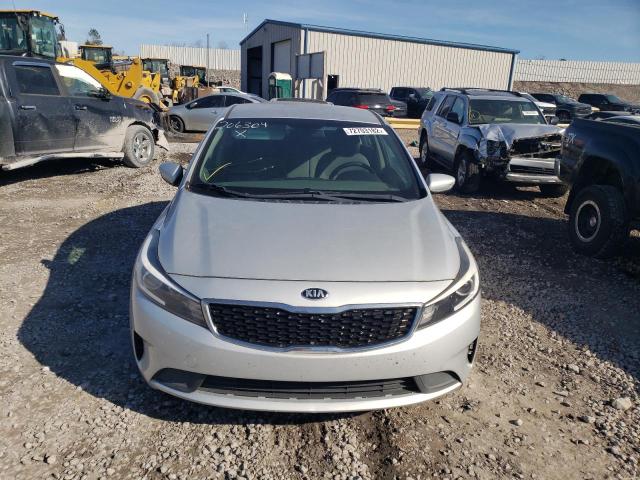 Photo 5 from auction – 2018 KIA FORTE LX with VIN 3KPFK4A77JE206304
