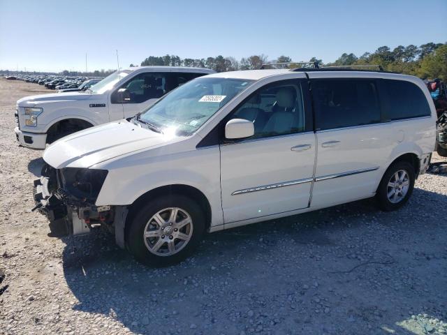 CHRYSLER TOWN & COU 2013 with VIN 2C4RC1BG5DR526893 - Photo from auction