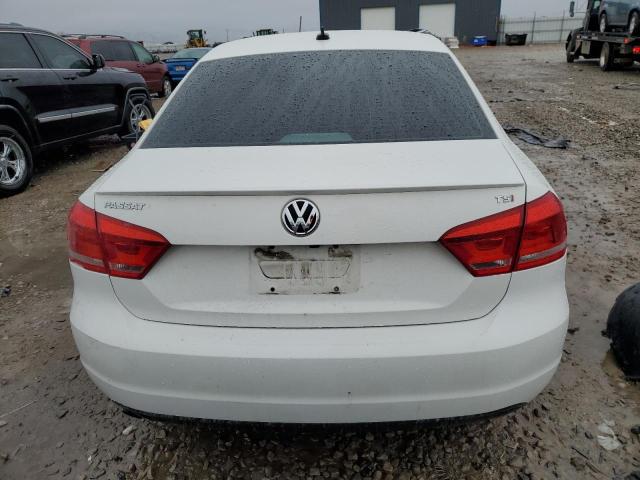 Photo 6 from auction – 2015 VOLKSWAGEN PASSAT S with VIN 1VWAS7A33FC015418
