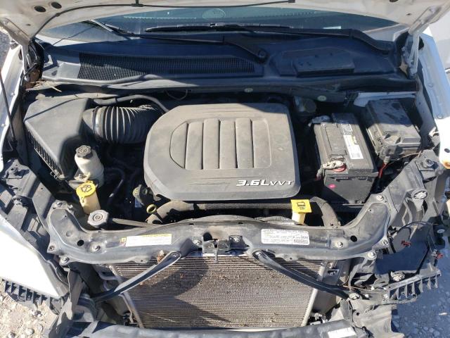 Photo 12 from auction – 2013 CHRYSLER TOWN & COU with VIN 2C4RC1BG5DR526893