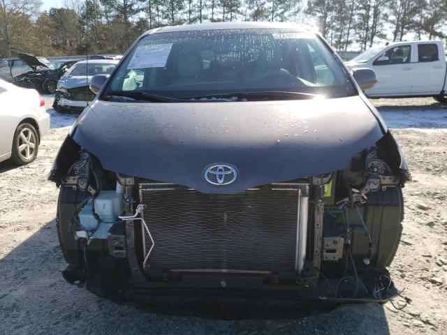 Photo 5 from auction – 2012 TOYOTA SIENNA XLE with VIN 5TDYK3DCXCS228799