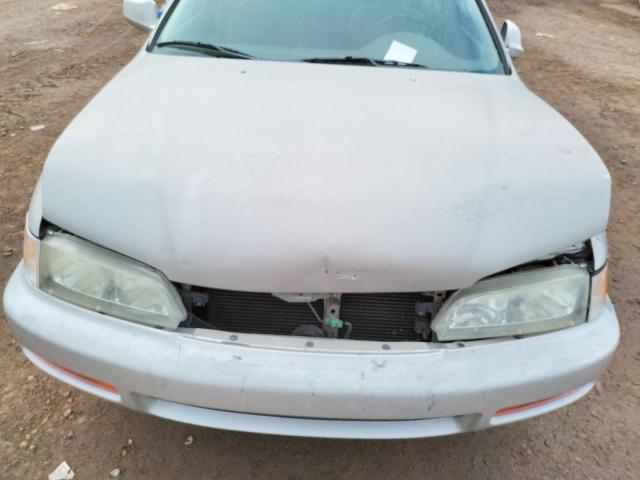 Photo 11 from auction – 1997 HONDA ACCORD SE with VIN 1HGCD5604VA119985