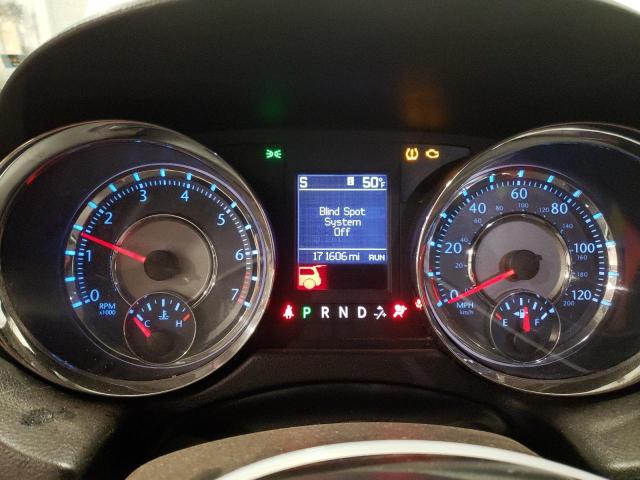Photo 9 from auction – 2011 CHRYSLER TOWN & COU with VIN 2A4RR8DG5BR608067