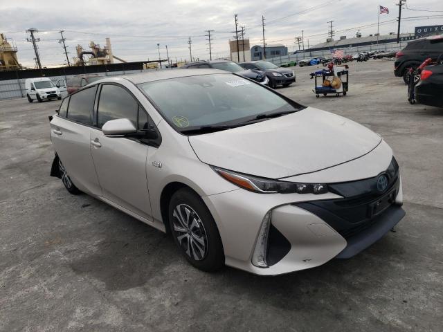 Photo 4 from auction – 2020 TOYOTA PRIUS PRIM with VIN JTDKARFP0L3132581