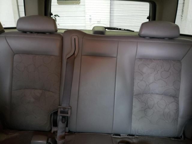 Photo 10 from auction – 2005 SATURN VUE with VIN 5GZCZ53465S838123