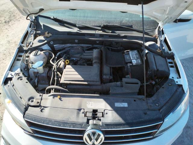 Photo 11 from auction – 2017 VOLKSWAGEN JETTA SE with VIN 3VWDB7AJ0HM287969