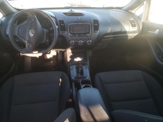 Photo 8 from auction – 2017 KIA FORTE LX with VIN 3KPFL4A70HE012883