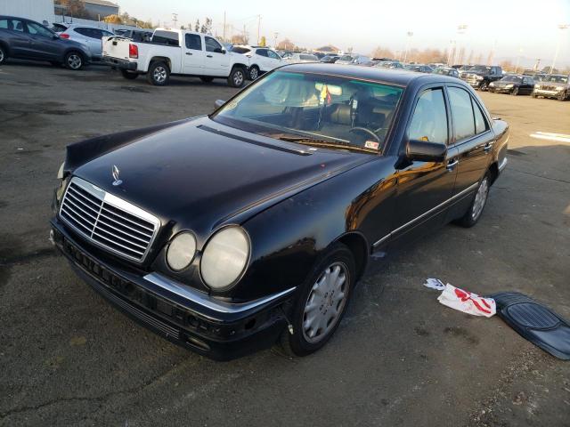 Photo 1 from auction – 1999 MERCEDES-BENZ E 320 with VIN WDBJF65H8XA808605