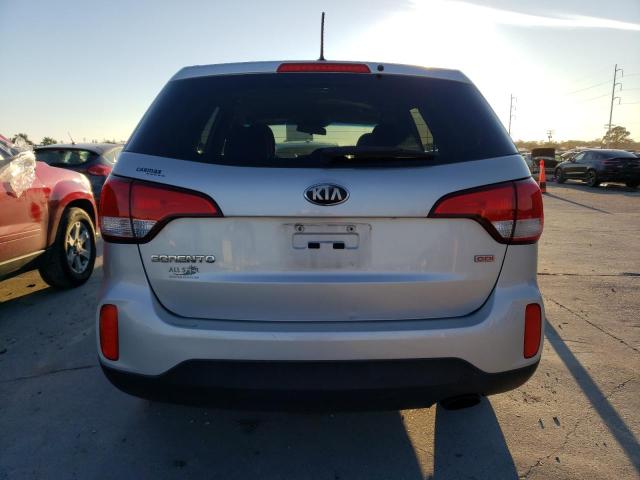 Photo 6 from auction – 2014 KIA SORENTO LX with VIN 5XYKT3A62EG461433