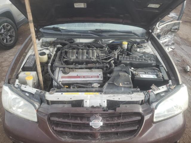 Photo 11 from auction – 2000 NISSAN UK with VIN JN1CA31D3YT718362