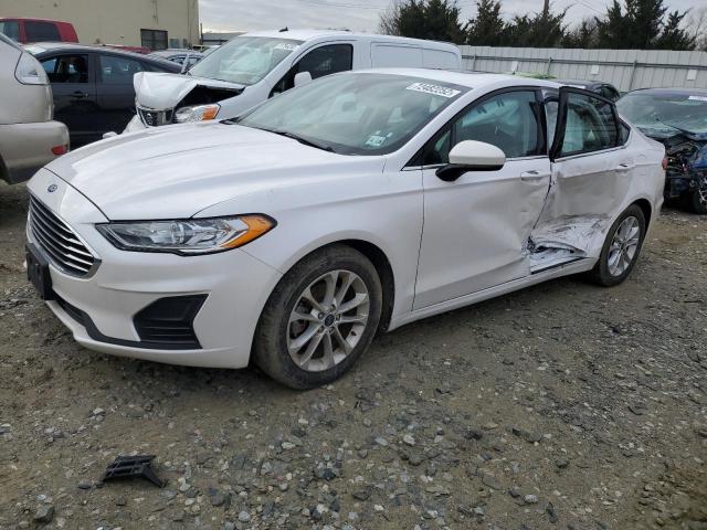 FORD FUSION SE 2019 with VIN 3FA6P0HD8KR229905 - Photo from auction