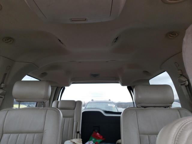 Photo 10 from auction – 2004 LINCOLN NAVIGATOR with VIN 5LMFU28R04LJ14476
