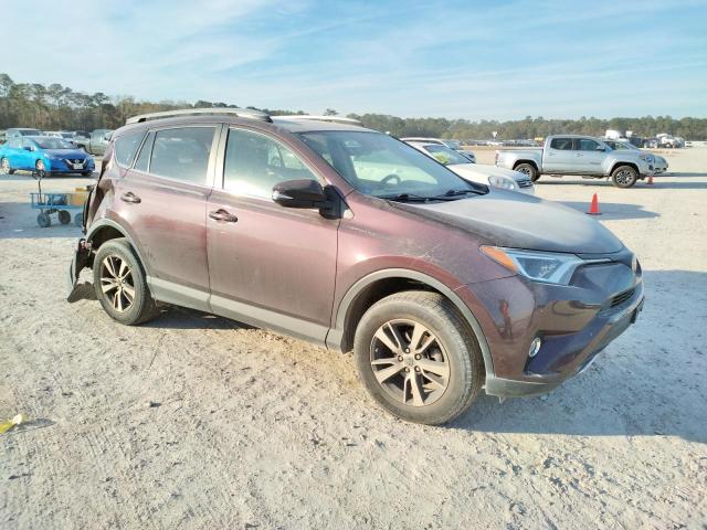 Photo 4 from auction – 2017 TOYOTA RAV4 XLE with VIN 2T3WFREV0HW348194