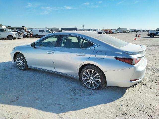 Photo 2 from auction – 2019 LEXUS ES 350 with VIN 58ABZ1B15KU016415