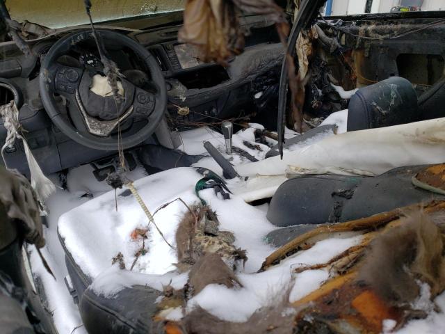 Photo 8 from auction – 2017 TOYOTA RAV4 LIMIT with VIN 2T3DFREV3HW635875