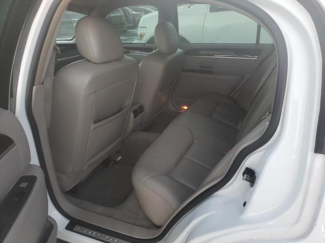 Photo 10 from auction – 2010 LINCOLN TOWN CAR S with VIN 2LNBL8CV4AX607085