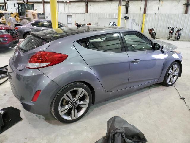 Photo 3 from auction – 2017 HYUNDAI VELOSTER with VIN KMHTC6AD6HU323946