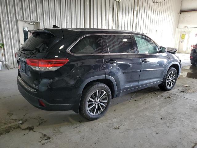 Photo 3 from auction – 2018 TOYOTA HIGHLANDER with VIN 5TDJZRFH0JS558649