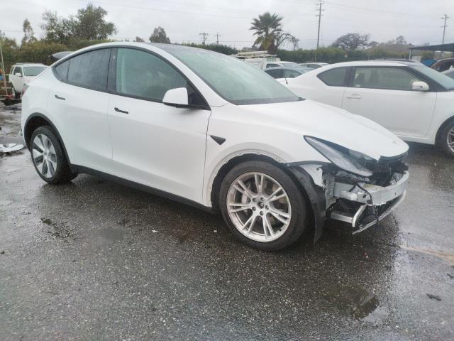 Photo 4 from auction – 2021 TESLA MODEL Y with VIN 5YJYGDEE8MF273799