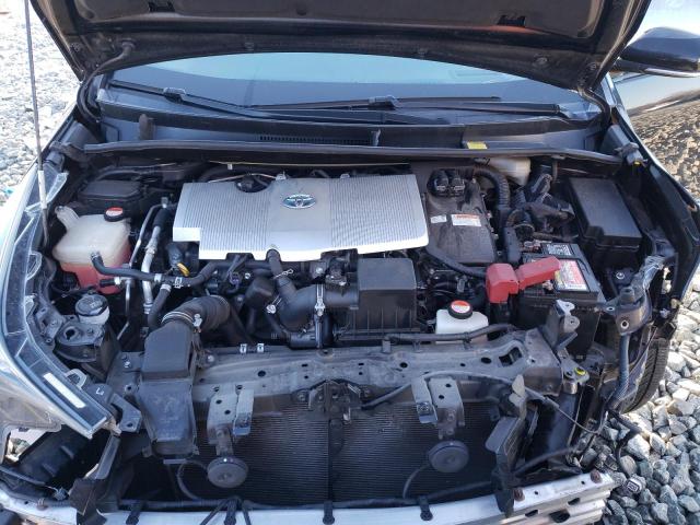 Photo 11 from auction – 2016 TOYOTA PRIUS with VIN JTDKARFU3G3513174