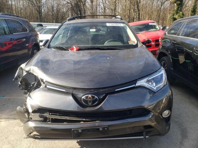 Photo 5 from auction – 2017 TOYOTA RAV4 XLE with VIN JTMRFREV3HJ172527
