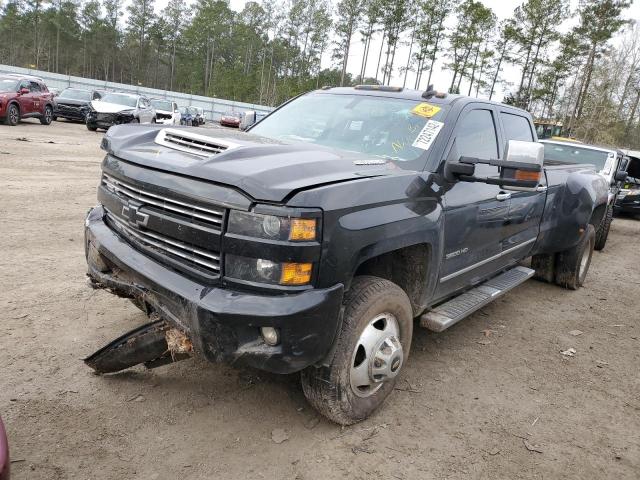 CHEVROLET SILVERADO 2018 with VIN 1GC4KZCY3JF140169 - Photo from auction