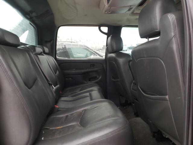 Photo 10 from auction – 2004 CHEVROLET AVALANCHE with VIN 3GNEK12T64G285292