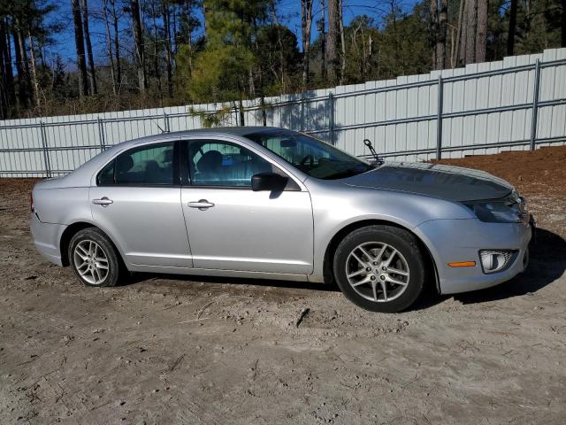 Photo 4 from auction – 2012 FORD FUSION S with VIN 3FAHP0GA4CR103980