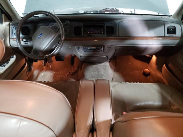 Photo 8 from auction – 2002 FORD CROWN VICT with VIN 2FAFP74W22X100642