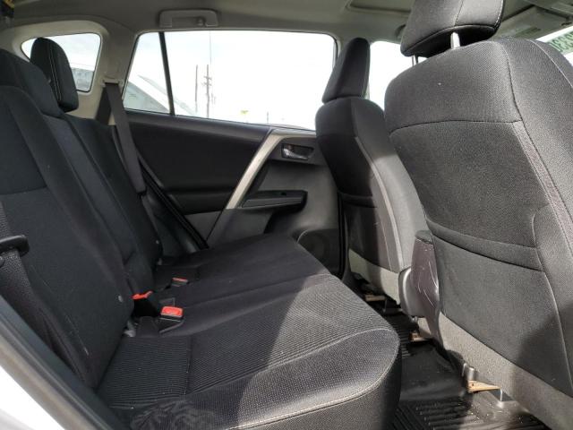 Photo 11 from auction – 2015 TOYOTA RAV4 XLE with VIN 2T3RFREVXFW324611