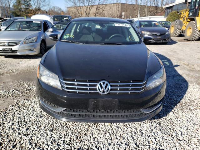 Photo 5 from auction – 2015 VOLKSWAGEN PASSAT S with VIN 1VWAT7A31FC094987