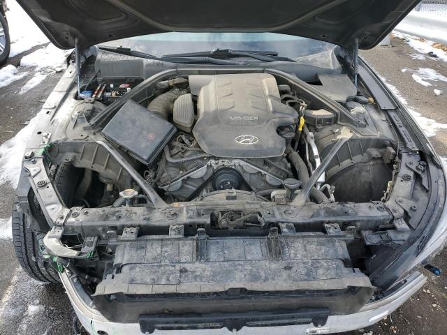 Photo 11 from auction – 2015 HYUNDAI GENESIS 3. with VIN KMHGN4JE8FU072014