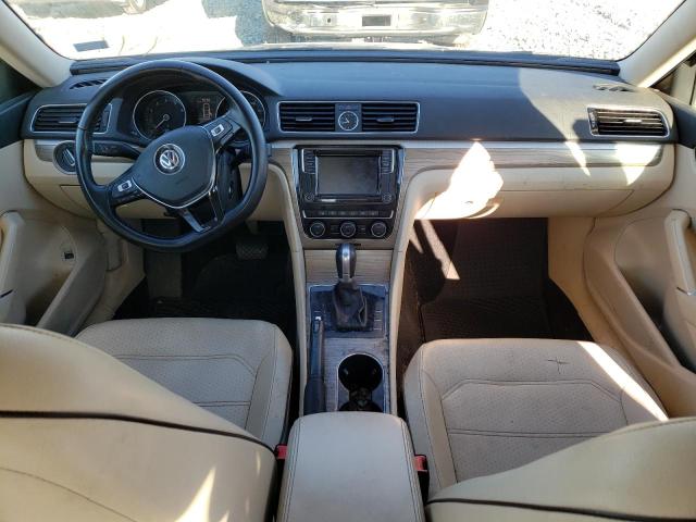 Photo 8 from auction – 2016 VOLKSWAGEN PASSAT SE with VIN 1VWBS7A32GC018235
