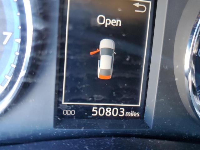 Photo 9 from auction – 2017 TOYOTA COROLLA L with VIN 5YFBURHEXHP647766