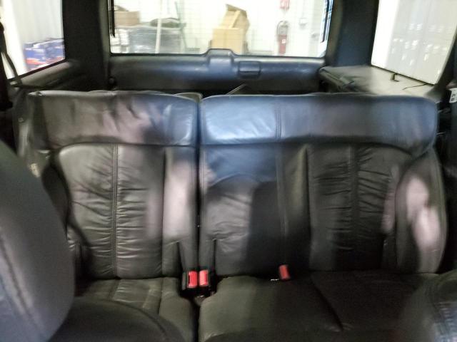Photo 10 from auction – 2002 CHEVROLET BLAZER with VIN 1GNDT13W02K105179