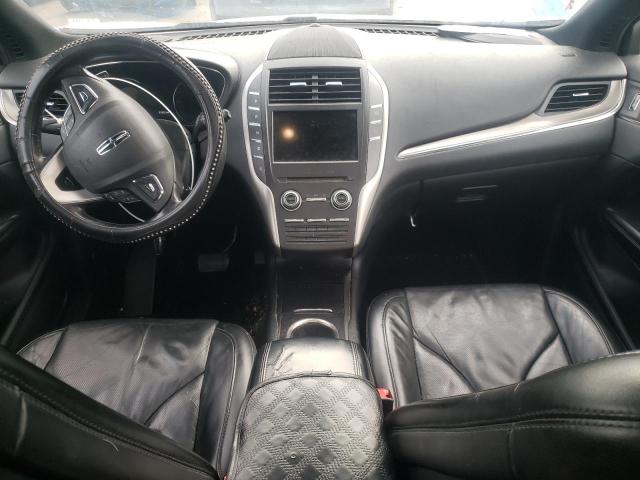Photo 8 from auction – 2017 LINCOLN MKC RESERV with VIN 5LMCJ3D9XHUL11548