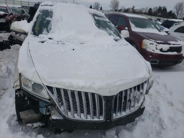 Photo 5 from auction – 2011 LINCOLN MKX with VIN 2LMDJ8JK8BBJ17596