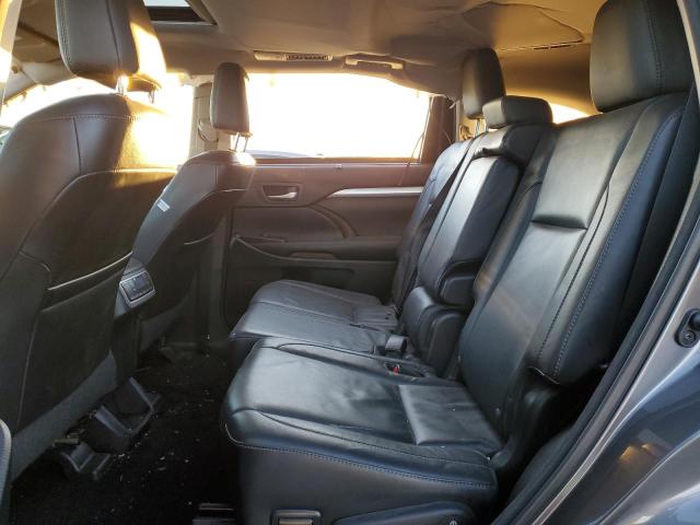 Photo 11 from auction – 2015 TOYOTA HIGHLANDER with VIN 5TDJKRFH8FS164313