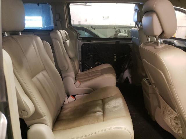 Photo 10 from auction – 2014 CHRYSLER TOWN & COU with VIN 2C4RC1CGXER454508